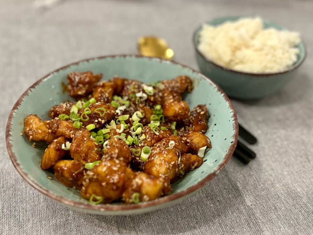 Koreai popcorn csirke